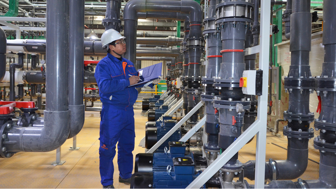 工業(yè)廢水處理設(shè)備中硫酸磁力泵的優(yōu)勢