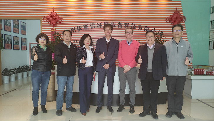 蘇州外企協(xié)會(huì)領(lǐng)導(dǎo)和友達(dá)光電郭總一行蒞臨依斯倍環(huán)保參觀指導(dǎo)
